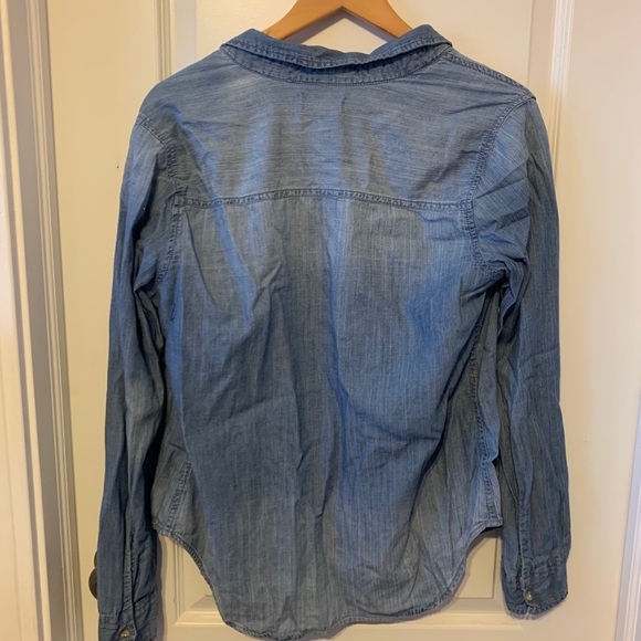 Hollister button up - Picture 2 of 3